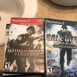 Set of 2 PlayStation 2 games